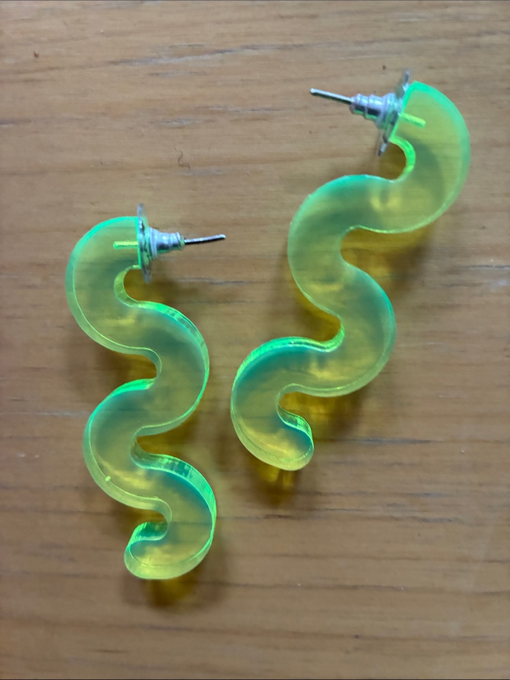 Neon green squiggle earrings